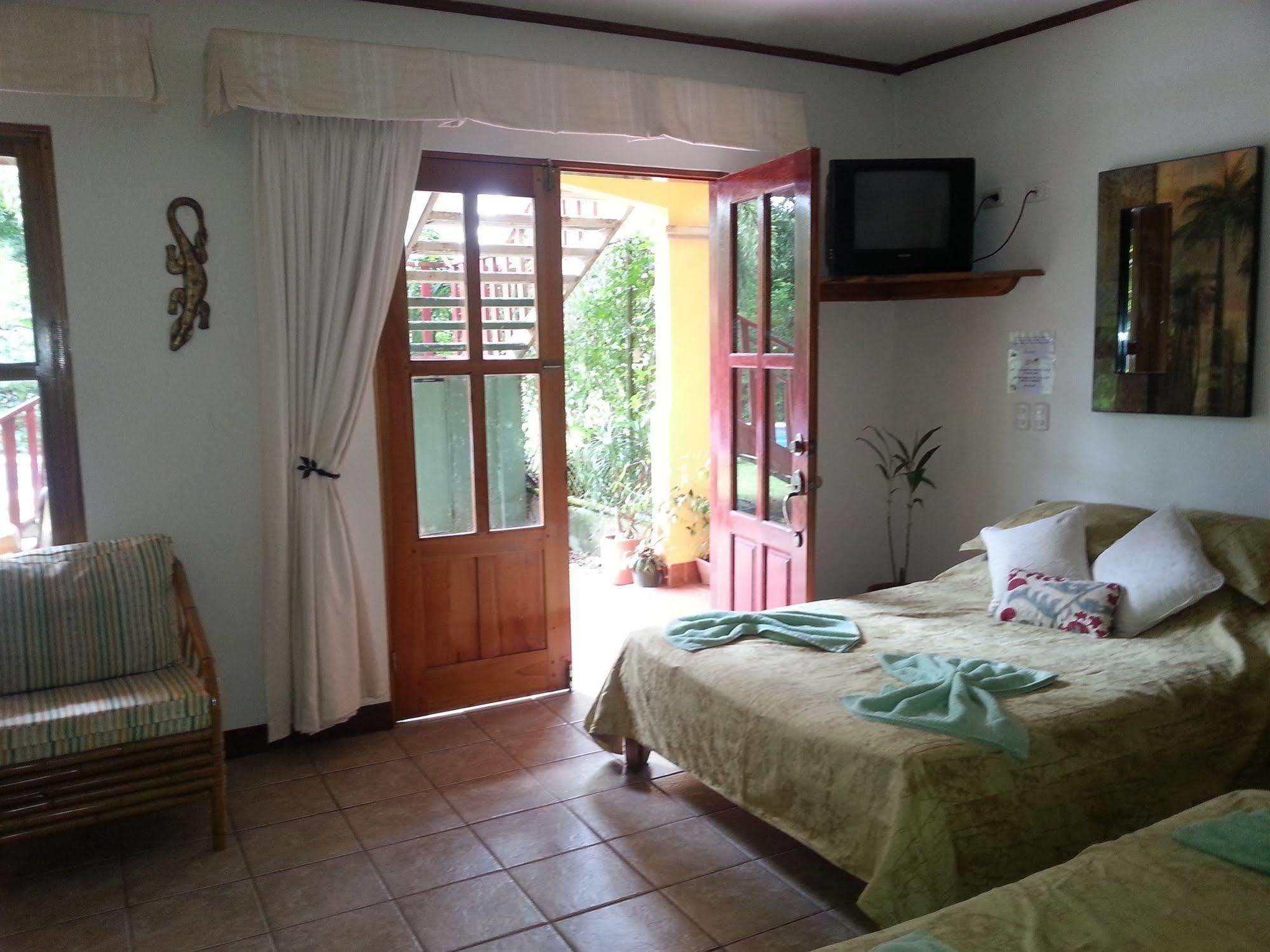 Hotel Green Jacó Buitenkant foto