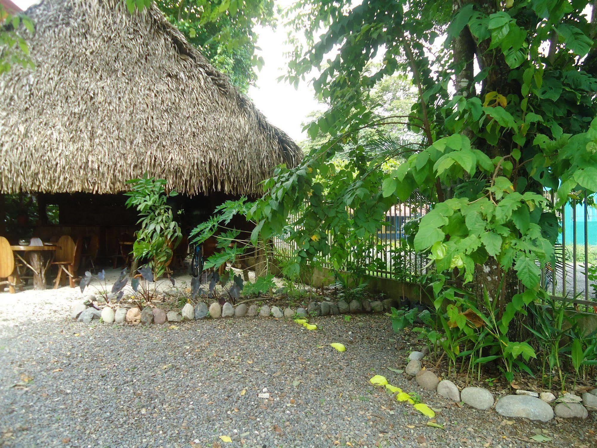 Hotel Green Jacó Buitenkant foto
